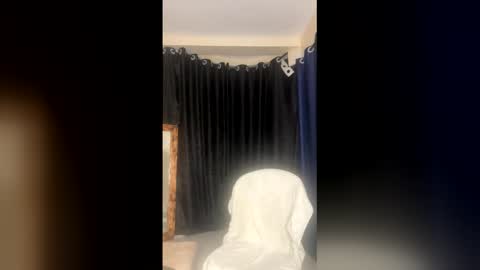 prettyreen online show from March 2026 02:49:01 AM