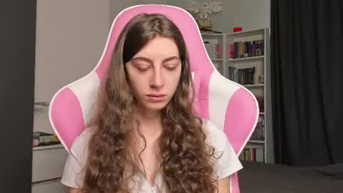 Sophie  next stream will be at Monday  i will wait you guys  online show from June 2026 06:00:02 AM