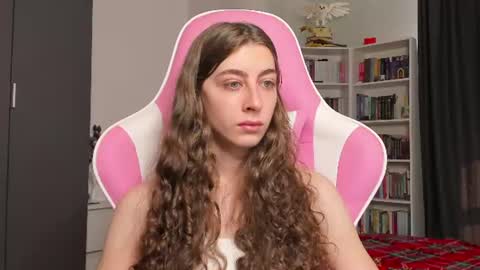 Sophie  next stream will be at Monday  i will wait you guys  online show from June 2026 06:12:02 AM