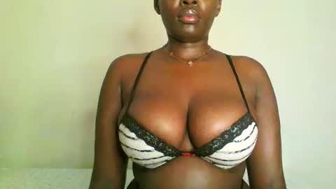 Snapshot of prettyvishy chatting on March 2026 08:20:01 AM prettyvishy online show from March 2026 08:20:01 AM