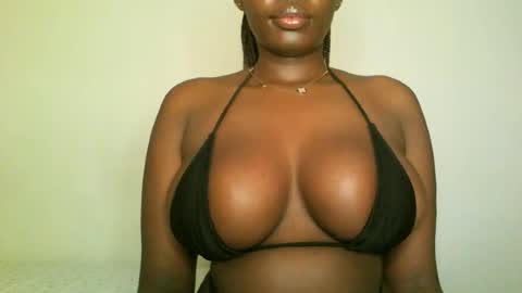 prettyvishy online show from June 2026 02:22:01 AM