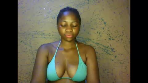 prettyxxpac online show from February 2026 01:18:02 AM