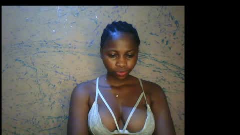 prettyxxpac online show from April 2026 01:03:01 AM