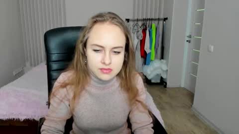 prettyy_girll online show from January 2025 10:33:02 AM
