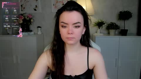 Kitty online show from October 2025 01:31:01 AM