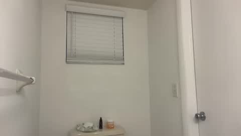 prettyyykittyyy22 online show from September 2025 03:30:01 AM