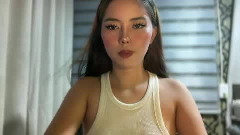 Snapshot of pricelessbeautyxxx chatting on July 2026 12:30:01 PM TINA online show from July 2026 12:30:01 PM