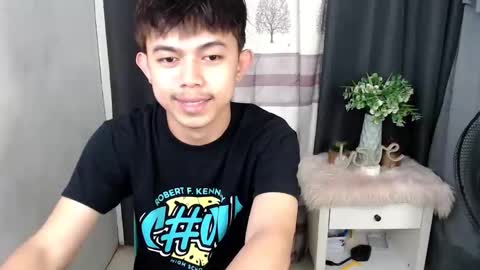 Snapshot of primocummerx chatting on October 2025 11:20:02 AM PRIMO online show from October 2025 11:20:02 AM