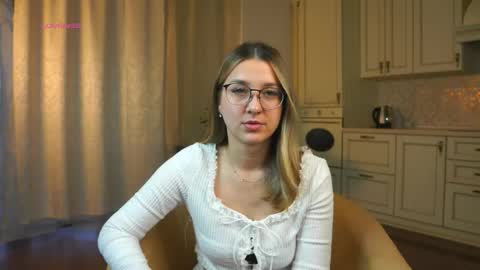 Liza online show from October 2025 03:14:01 AM