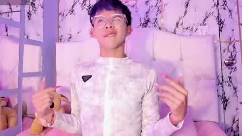 Snapshot of prince_apolo chatting on December 2025 08:48:02 PM Apolo online show from December 2025 08:48:02 PM