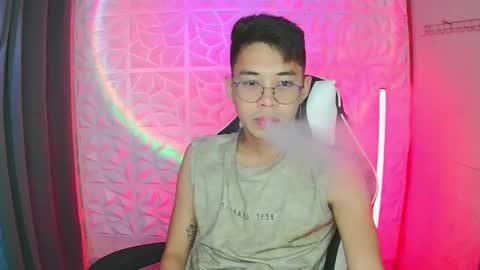 Snapshot of prince_harrison chatting on November 2025 12:03:01 PM prince_harrison online show from November 2025 12:03:01 PM