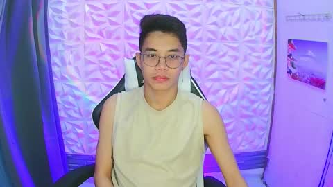 Snapshot of prince_harrison chatting on November 2025 10:48:02 AM prince_harrison online show from November 2025 10:48:02 AM