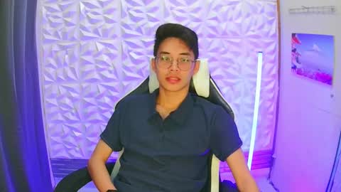 Snapshot of prince_harrison chatting on December 2025 06:36:02 PM prince_harrison online show from December 2025 06:36:02 PM