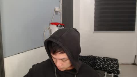 Snapshot of princeadrianx chatting on October 2025 06:37:01 PM Prince Adrian online show from October 2025 06:37:01 PM