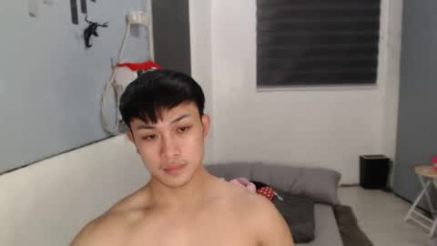 Snapshot of princeadrianx chatting on November 2025 05:24:02 PM Prince Adrian online show from November 2025 05:24:02 PM