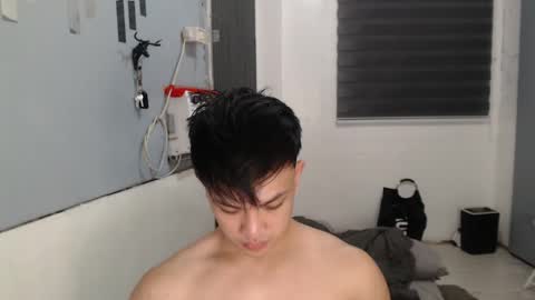 Prince Adrian online show from December 2025 07:31:01 PM