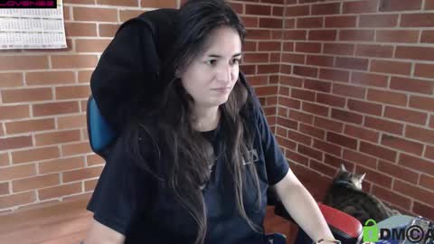 Snapshot of princesa_leia_zathur chatting on September 2025 03:39:01 PM Leia online show from September 2025 03:39:01 PM