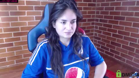 Snapshot of princesa_leia_zathur chatting on October 2025 02:38:01 PM Leia online show from October 2025 02:38:01 PM