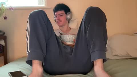 Peaches online show from January 2025 09:57:01 PM