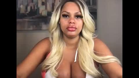 Snapshot of princess1tick chatting on April 2026 07:50:02 PM princess1tick online show from April 2026 07:50:02 PM