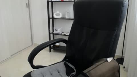 valery dollx online show from July 2026 07:39:01 PM