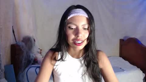 Snapshot of princess_elia chatting on November 2025 08:58:02 PM Elia online show from November 2025 08:58:02 PM
