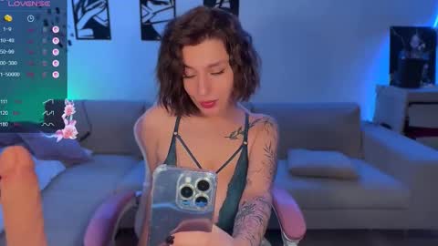 Lina online show from March 2026 02:23:01 PM