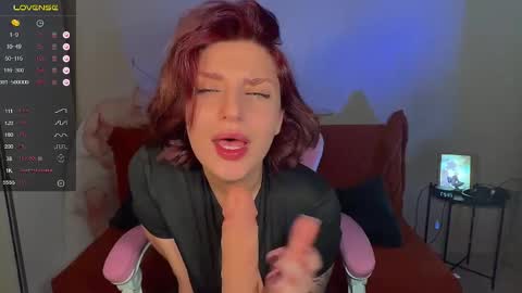 Lina online show from May 2026 08:27:01 PM