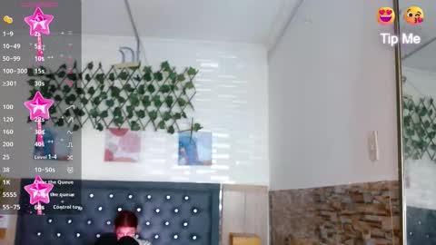 Princess Martinez online show from October 2025 03:33:01 PM