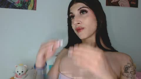 Snapshot of princess_ofyourdreams chatting on April 2026 09:45:01 PM Sophie online show from April 2026 09:45:01 PM