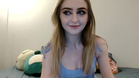 Tiffany online show from December 2024 10:58:01 PM