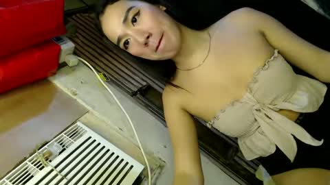 Snapshot of princess_thea123 chatting on December 2024 04:37:01 PM My Love online show from December 2024 04:37:01 PM
