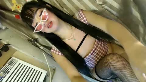 Snapshot of princess_thea123 chatting on January 2025 04:41:02 AM My Love online show from January 2025 04:41:02 AM