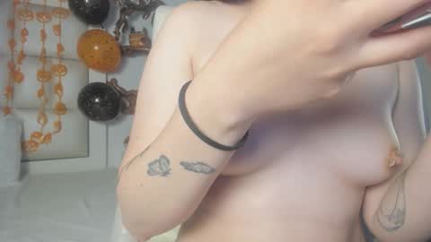 Snapshot of princess_tokyo_ chatting on October 2025 10:37:02 AM princess_tokyo_ online show from October 2025 10:37:02 AM