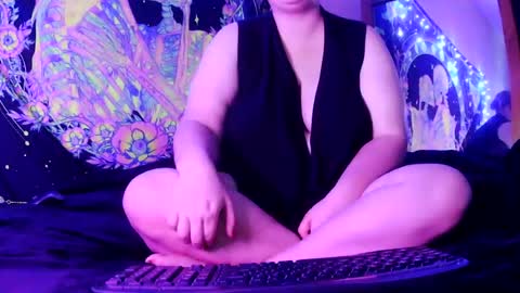 NOTYOURTYPICALBARBIE online show from June 2026 07:05:02 PM