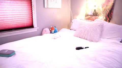 Princess Elysia online show from October 2025 03:58:01 PM