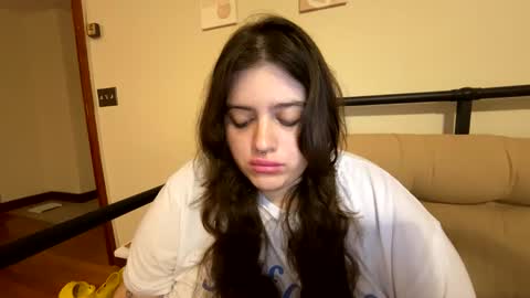 princessviccxo online show from February 2026 12:41:01 AM