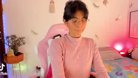 princessluna_14 online show from June 2026 09:08:02 PM