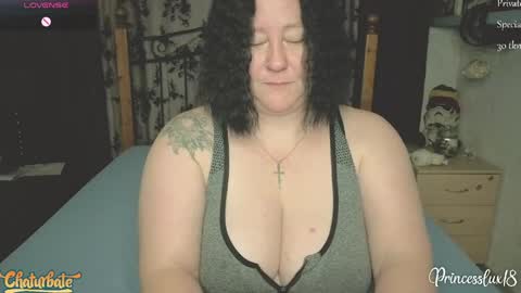 Lux Alot Luxi online show from April 2026 07:09:02 PM