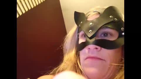 Pretty Kitty online show from January 2026 04:04:01 AM