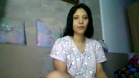 Snapshot of princessyyara chatting on November 2025 03:17:02 PM PrincessYara online show from November 2025 03:17:02 PM
