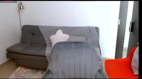 Snapshot of priscila_black chatting on April 2026 06:57:01 PM Marcela online show from April 2026 06:57:01 PM