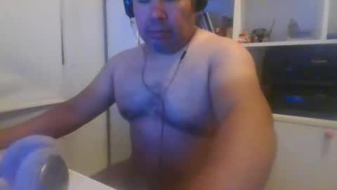 Snapshot of priscob1983 chatting on October 2025 08:34:02 AM priscob1983 online show from October 2025 08:34:02 AM