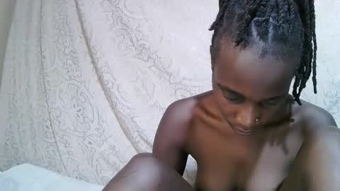 pritty_amber online show from February 2026 11:37:02 AM