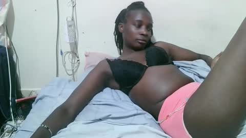 Snapshot of pritty_amber chatting on March 2026 07:25:01 AM pritty_amber online show from March 2026 07:25:01 AM