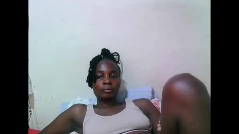 Snapshot of pritty_amber chatting on April 2026 07:00:01 PM pritty_amber online show from April 2026 07:00:01 PM