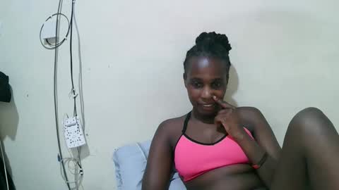 pritty_amber online show from April 2026 04:37:02 PM