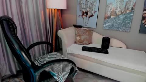 Priya Rose online show from November 2025 07:49:02 PM