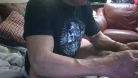 Snapshot of probody chatting on October 2025 03:26:01 AM MUSCLEGOD online show from October 2025 03:26:01 AM
