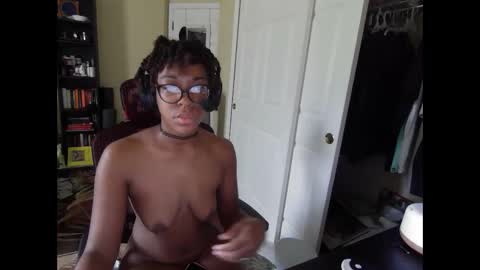 Snapshot of productivepussy chatting on September 2025 06:02:02 PM ProductivePorn online show from September 2025 06:02:02 PM